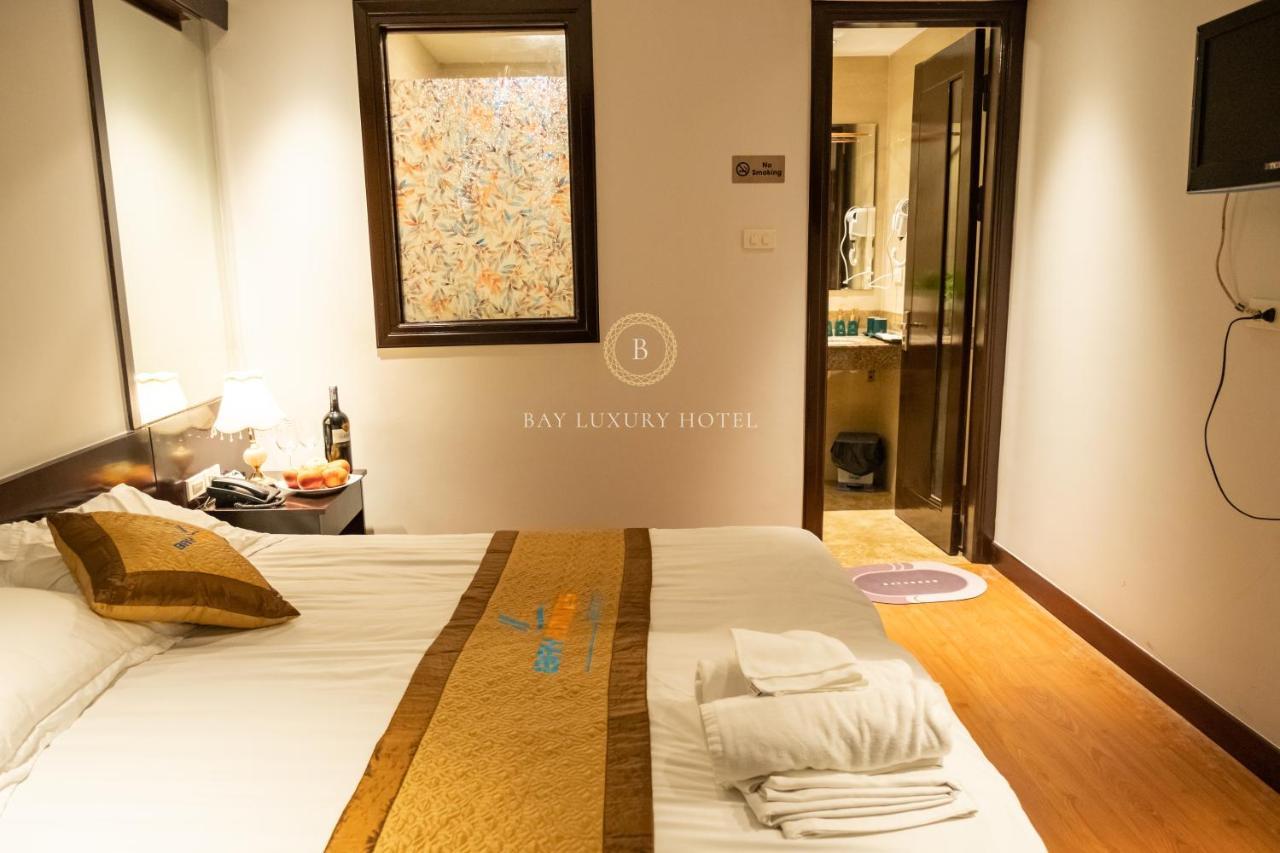 Bay Luxury Hotel & Spa - No 9 Nguyen Truong To, Ha Noi ฮานอย ภายนอก รูปภาพ
